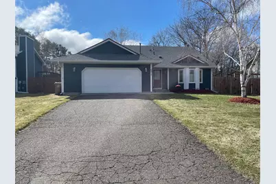 6817 29th Street N, Oakdale, MN 55128 - Photo 1