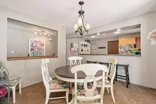 10032 Irwin Cir, Bloomington, MN 55437 - Photo 8