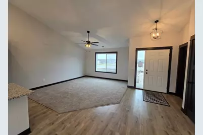 317 Falcon Run, Eagle Lake, MN 56024 - Photo 8