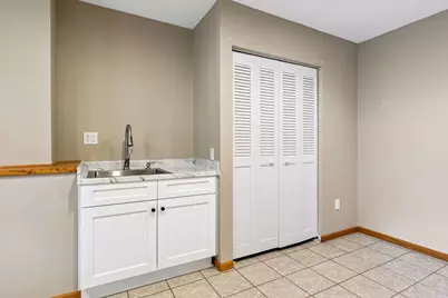 20911 Jameswood Court, Lakeville, MN 55044 - Photo 28