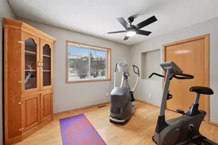 20911 Jameswood Ct, Lakeville, MN 55044 - Photo 22