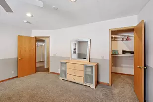 20911 Jameswood Ct, Lakeville, MN 55044 - Photo 34