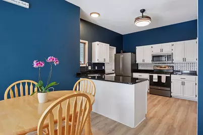 20911 Jameswood Court, Lakeville, MN 55044 - Photo 12