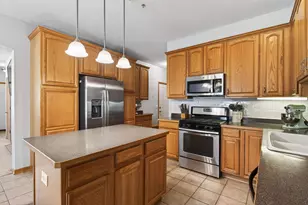 9675 Belmont Ln, Eden Prairie, MN 55347 - Photo 10