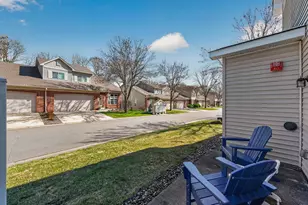 9675 Belmont Ln, Eden Prairie, MN 55347 - Photo 28
