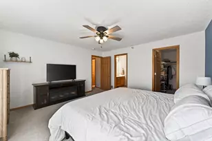 9675 Belmont Ln, Eden Prairie, MN 55347 - Photo 16