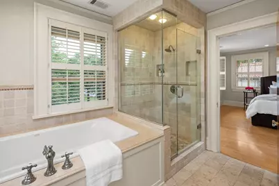 2554 W Lake Of The Isles Parkway, Minneapolis, MN 55405 - Photo 30