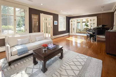 2554 W Lake Of The Isles Parkway, Minneapolis, MN 55405 - Photo 12