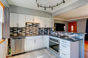 1220 Conway St, Saint Paul, MN 55106 - Photo 8