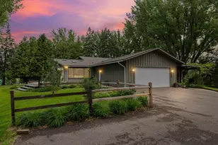 282 Croixview Dr S, Afton, MN 55001 - Photo 2
