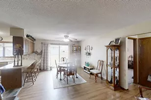 1412 Regency Ln, Albert Lea, MN 56007 - Photo 6