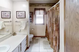 1412 Regency Ln, Albert Lea, MN 56007 - Photo 16