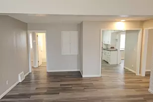 5406 Utah Ave N, New Hope, MN 55428 - Photo 6