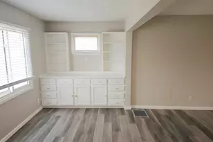 5406 Utah Ave N, New Hope, MN 55428 - Photo 4