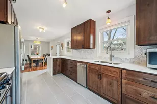 1343 Sargent Ave, Saint Paul, MN 55105 - Photo 4