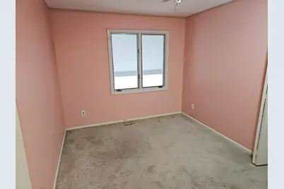 30 16th Avenue SW, New Brighton, MN 55112 - Photo 16