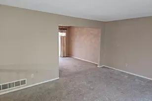 30 16th Ave SW, New Brighton, MN 55112 - Photo 4