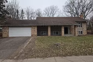 30 16th Ave SW, New Brighton, MN 55112 - Photo 2