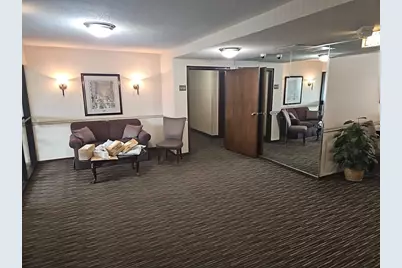 2800 Hillsboro Avenue N #307, New Hope, MN 55427 - Photo 4