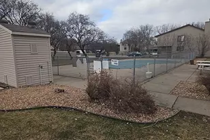 2800 Hillsboro Ave N, New Hope, MN 55427 - Photo 30