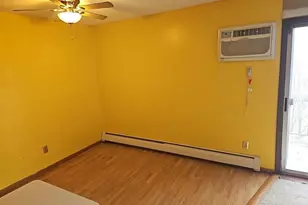 2800 Hillsboro Ave N, New Hope, MN 55427 - Photo 12