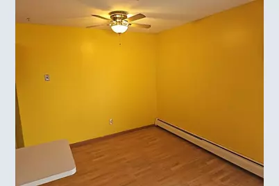 2800 Hillsboro Avenue N #307, New Hope, MN 55427 - Photo 6