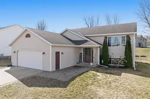 604 4th St NE, Byron, MN 55920 - Photo 1