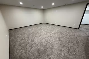 2030 Nelson Dr, Thief River Falls, MN 56701 - Photo 14