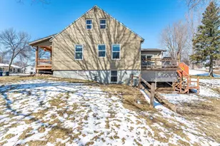 400 W Douglas Ave, Fergus Falls, MN 56537 - Photo 10