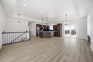 7494 Eagle Pointe Dr S, Fargo, ND 58104 - Photo 18