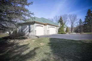 N8889 1031st St, River Falls, WI 54022 - Photo 18