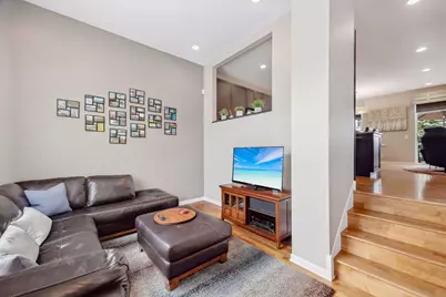 8147 Oakview Lane N, Maple Grove, MN 55369 - Photo 2