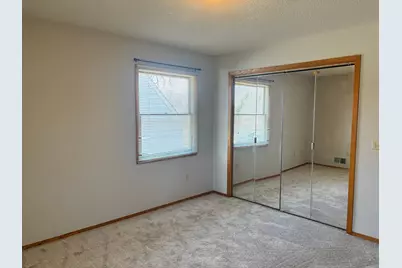 114 Oak Ridge Road, Fairmont, MN 56031 - Photo 6