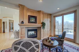 10540 Pinnacle Way, Woodbury, MN 55129 - Photo 14
