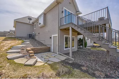 10540 Pinnacle Way, Woodbury, MN 55129 - Photo 40