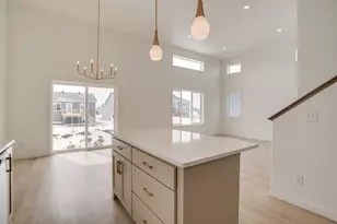 2517 36th Ave S, Moorhead, MN 56560 - Photo 8