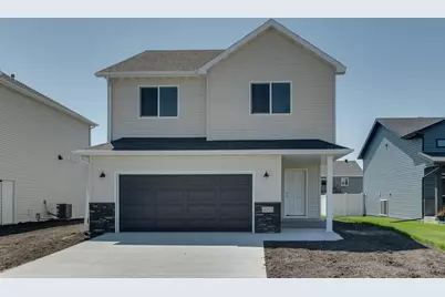 2517 36th Avenue S, Moorhead, MN 56560 - Photo 1