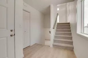 2517 36th Ave S, Moorhead, MN 56560 - Photo 2