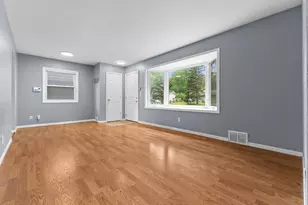 5306 Quebec Ave N, New Hope, MN 55428 - Photo 8