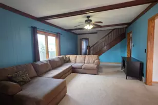 511 W 1st St, Lakefield, MN 56150 - Photo 8