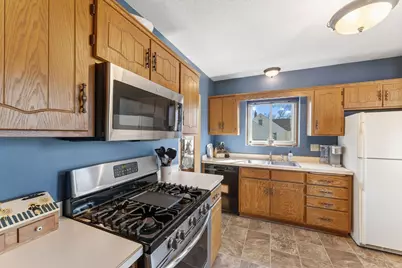 135 Old County Road C E, Little Canada, MN 55117 - Photo 22