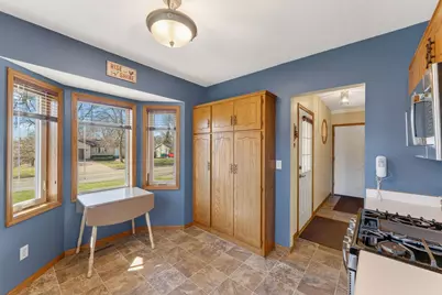 135 Old County Road C E, Little Canada, MN 55117 - Photo 24