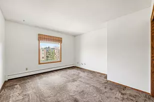 2200 Midland Grove Rd, Roseville, MN 55113 - Photo 12