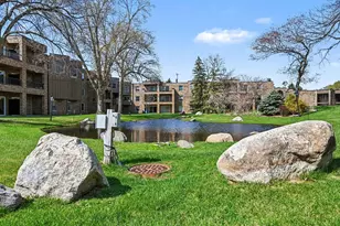 2200 Midland Grove Rd, Roseville, MN 55113 - Photo 32