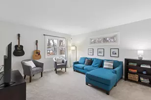 8101 32nd Ave N, Crystal, MN 55427 - Photo 4