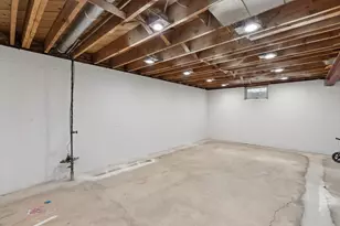 8101 32nd Ave N, Crystal, MN 55427 - Photo 24