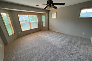 11615 Prospect Curve, Woodbury, MN 55129 - Photo 8