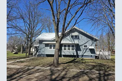 212 S Center Street, Ceylon, MN 56121 - Photo 2