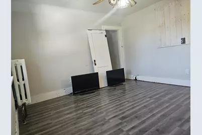 212 S Center Street, Ceylon, MN 56121 - Photo 38