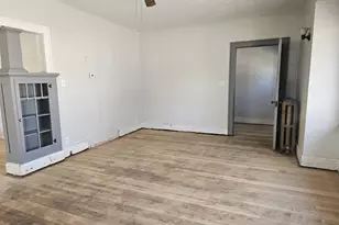 212 S Center St, Ceylon, MN 56121 - Photo 14